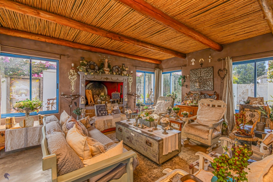 4 Bedroom Property for Sale in Blue Lagoon Western Cape